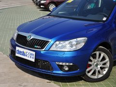2010款 RS 2.0T 5座