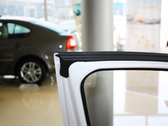 2010款 RS 2.0T 5座
