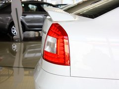 2010款 RS 2.0T 5座