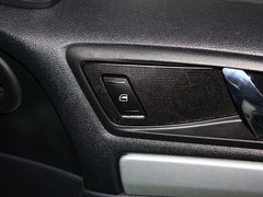 2010款 RS 2.0T 5座