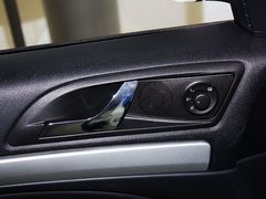 2010款 RS 2.0T 5座
