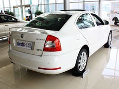 2010款 RS 2.0T 5座