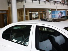2010款 RS 2.0T 5座