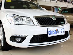 2010款 RS 2.0T 5座