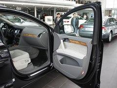 2011款 3.0 TFSI 技术型 7座