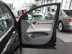 2011款 3.0 TFSI 技术型 7座