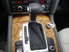 2011款 3.0 TFSI 技术型 7座