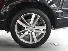 2011款 3.0 TFSI 技术型 7座
