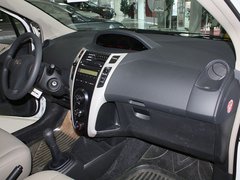 2011款 1.6E 自动 魅动版