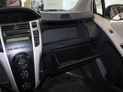 2011款 1.6E 自动 魅动版