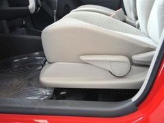 2011款 1.6E 自动 魅动版