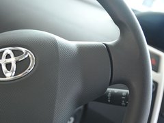 2011款 1.6E 自动 魅动版