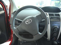 2011款 1.6E 自动 魅动版