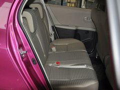 2011款 1.6E 自动 魅动版
