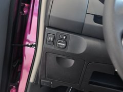 2011款 1.6E 自动 魅动版