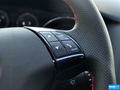 2011款 1.4T 手动 运动天窗型