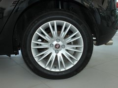 2011款 1.4T 自动 时尚版