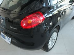 2011款 1.4T 自动 时尚版