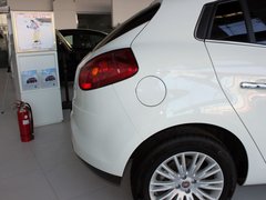 2011款 1.4T 自动 舒适版