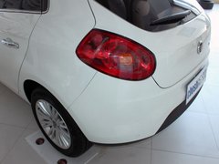 2011款 1.4T 自动 舒适版