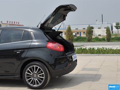 2011款 1.4T 自动 运动版