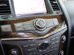 2011款 QX56 5.6L 自动 7座