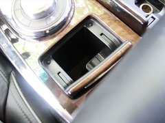 2011款 QX56 5.6L 自动 7座