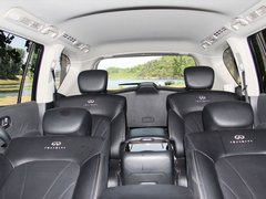 2011款 QX56 5.6L 自动 7座