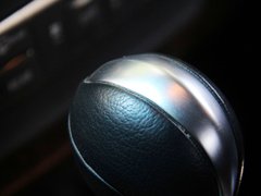 2011款 QX56 5.6L 自动 7座