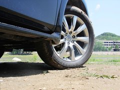 2011款 QX56 5.6L 自动 7座