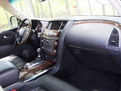 2011款 QX56 5.6L 自动 7座