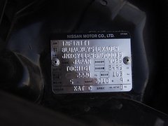 2011款 M25 2.5L 自动 豪华版