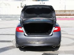 2011款 M25 2.5L 自动 豪华版