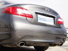 2011款 M25 2.5L 自动 豪华版