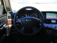 2011款 M37 3.7L 自动 