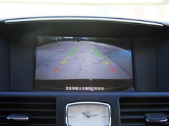 2011款 M37 3.7L 自动 