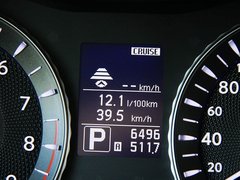2011款 M37 3.7L 自动 