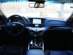 2011款 M37 3.7L 自动 
