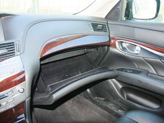 2011款 M37 3.7L 自动 