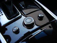 2011款 M37 3.7L 自动 