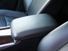 2011款 M37 3.7L 自动 