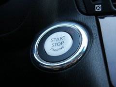 2011款 M37 3.7L 自动 
