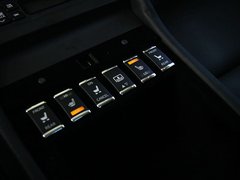 2011款 M37 3.7L 自动 