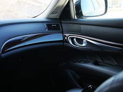 2011款 M37 3.7L 自动 