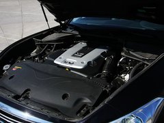 2011款 M37 3.7L 自动 