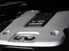 2011款 M37 3.7L 自动 