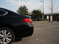 2011款 M37 3.7L 自动 