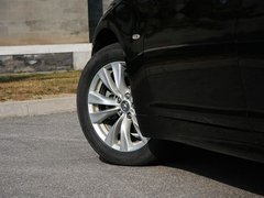 2011款 M37 3.7L 自动 