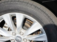 2011款 M37 3.7L 自动 