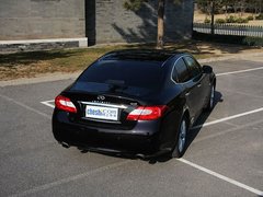 2011款 M37 3.7L 自动 